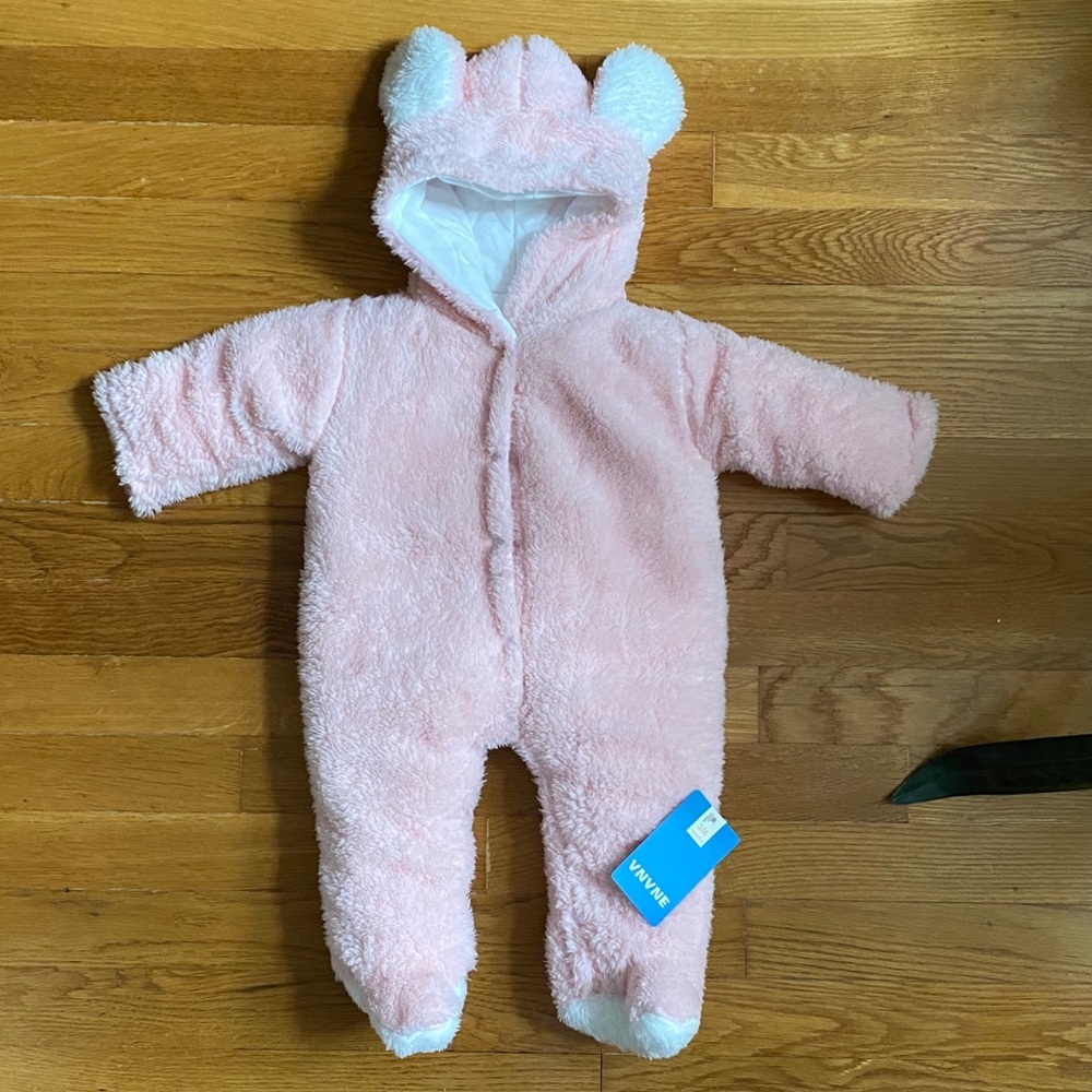 NWT Newborn Fleece Hooded Snowsuit